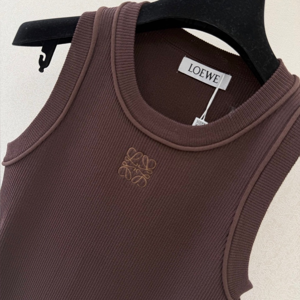 Loewe deep red sleeveless vest - Picture 3 of 4
